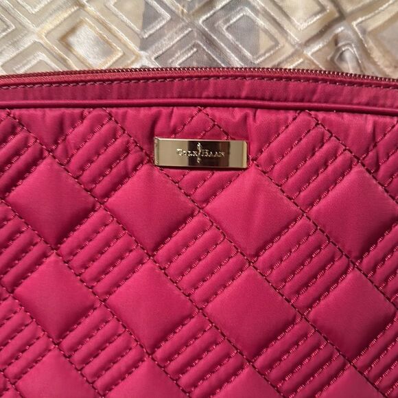 Cole Haan Fuchsia Quilted Padded Laptop Case Bag - Picture 7 of 11